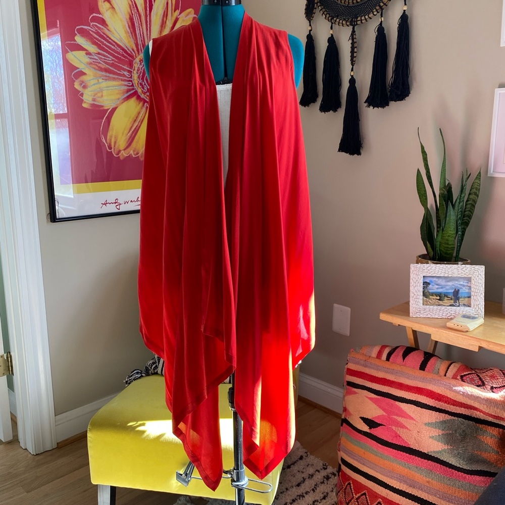 100% silk DKNY Vest in Red